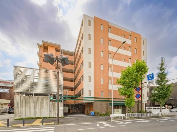 3LDK Renovated Apartment in Kohokudo-cho, Yokohama - Thumbnail 2