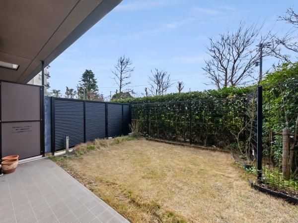 Air Hills Fujisawa 3LDK Apartment with Private Garden for Sale - Thumbnail 4