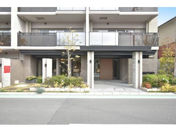 Brands Koshien-guchi Futamicho Apartment in Nishinomiya - Thumbnail 3