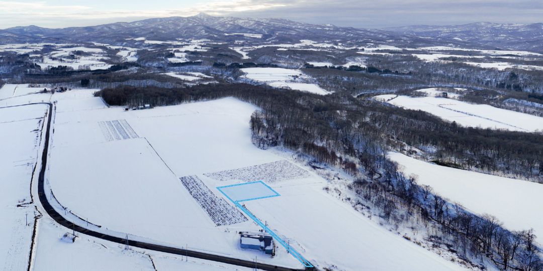 677-Tsubo Mountain View Land for Sale in Niseko Town, Hokkaido - Image 1