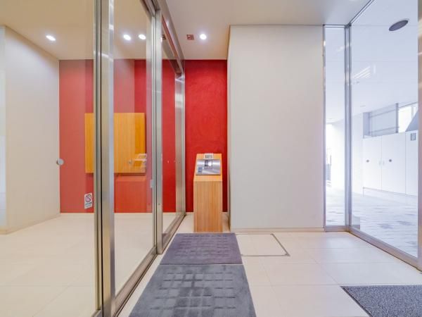 1LDK Apartment for Sale in Hiroo, Shibuya, Tokyo - Thumbnail 4