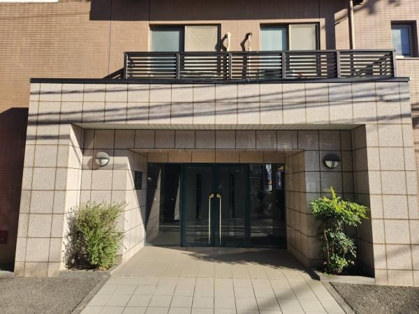 2LDK+S Apartment for Sale in Kawasaki, Kanagawa - Thumbnail 4