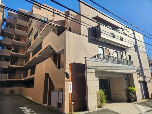 2LDK+S Apartment for Sale in Kawasaki, Kanagawa - Thumbnail 2