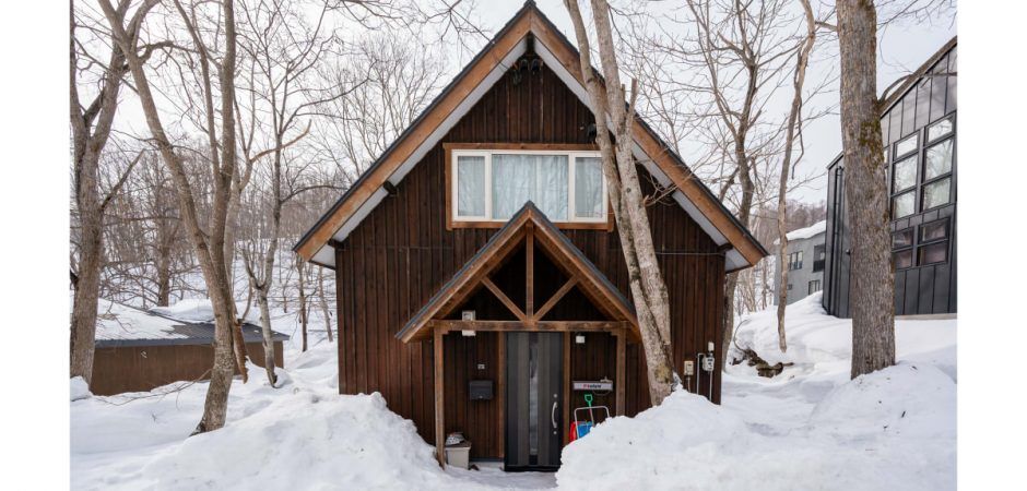 3-Bedroom House in Hirafu, Niseko - Prime Ski Resort Location - Thumbnail 3