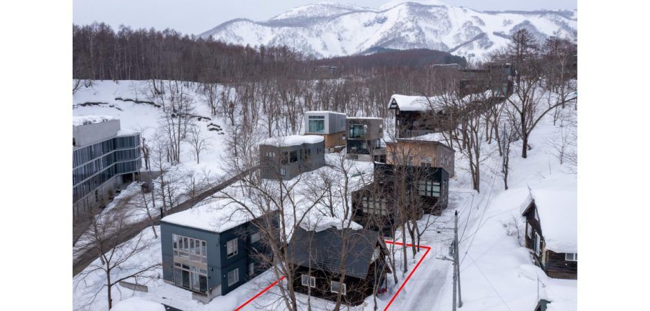 3-Bedroom House in Hirafu, Niseko - Prime Ski Resort Location - Thumbnail 2