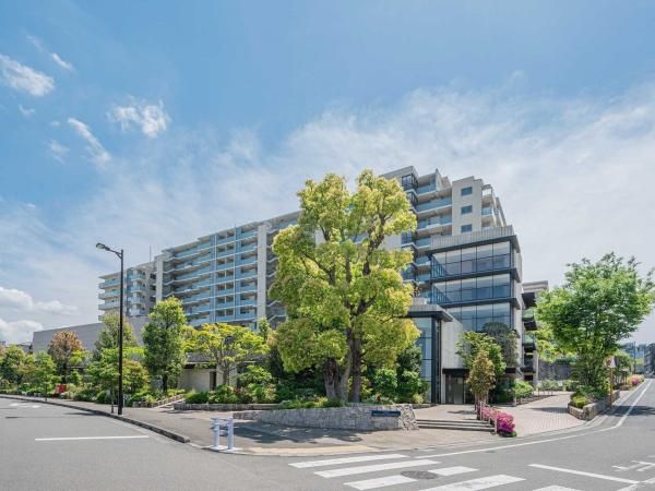 3LDK Apartment for Sale in Inagi City, Tokyo - 71.94m² - Thumbnail 2