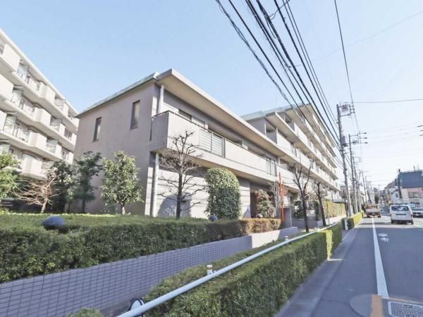 3LDK Apartment for Sale in Itabashi, Tokyo - 66.24 sqm - Thumbnail 2