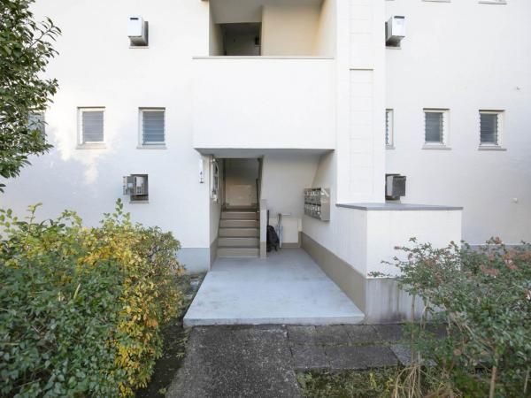 Renovated 2LDK Apartment in Tama Plaza, Yokohama - Thumbnail 3