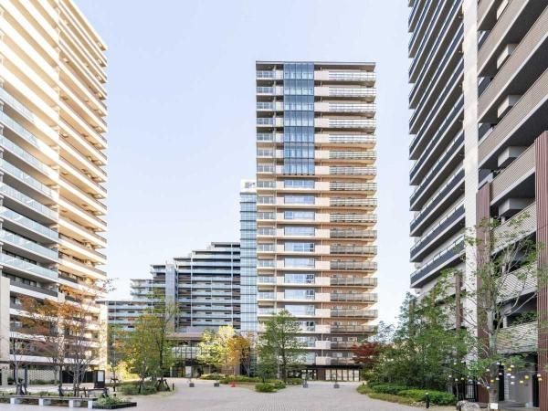 Proud City Hiyoshi Residence I 3LDK Apartment in Yokohama - Thumbnail 3
