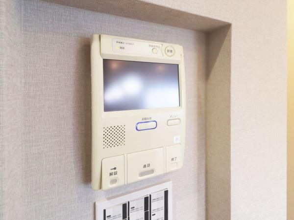 Renovated 3LDK Apartment Near Center-Kita Station, Yokohama - Thumbnail 3
