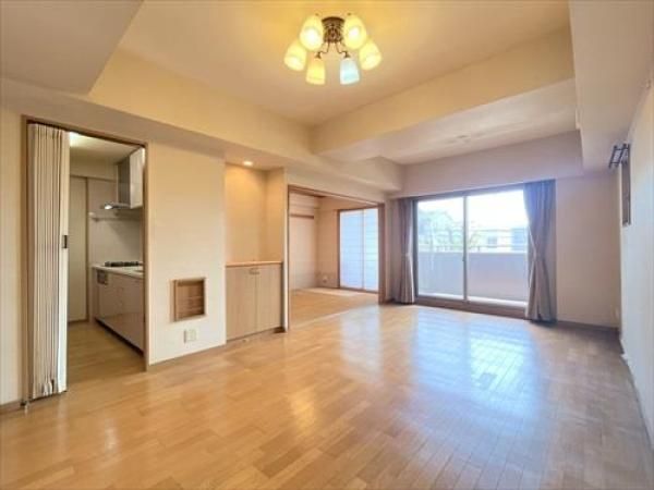 4LDK Apartment for Sale in Meito Ward, Nagoya - Thumbnail 2