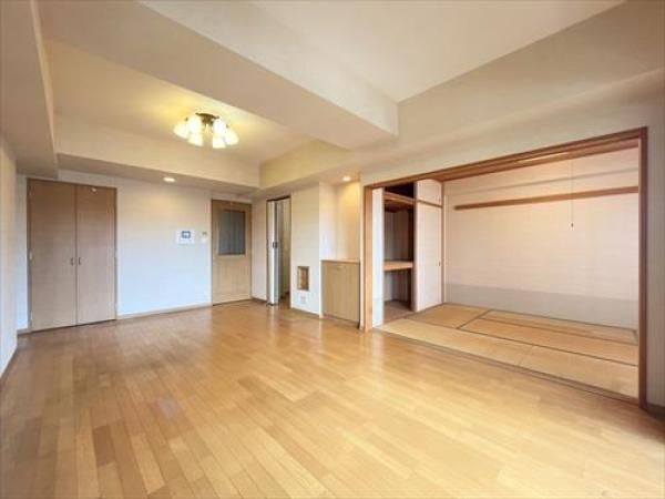 4LDK Apartment for Sale in Meito Ward, Nagoya - Thumbnail 3