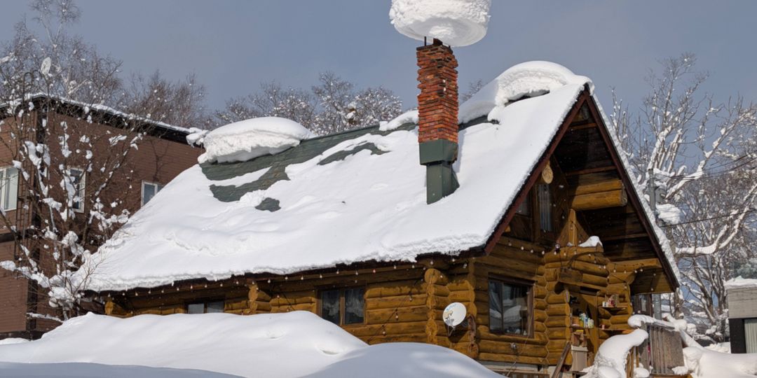Log House on 330 sqm Land for Sale in Lower Hirafu, Niseko - Thumbnail 2