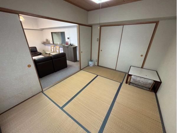 4LDK Apartment for Sale in Uji, Kyoto - Near Okubo Station - Thumbnail 4