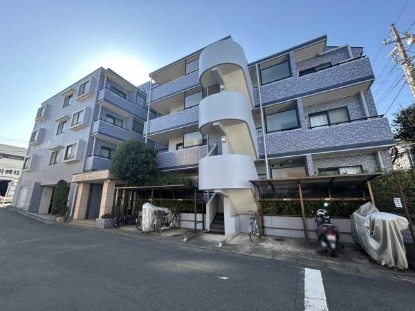 Renovated 3LDK Apartment in Saginuma, Kawasaki for Sale - Thumbnail 2