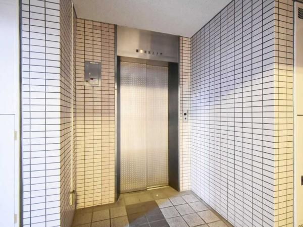 3LDK Apartment for Sale in Itabashi, Tokyo - Thumbnail 2