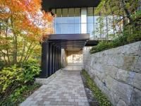 2LDK Apartment for Sale in Shirokane, Minato-ku, Tokyo - Thumbnail 2