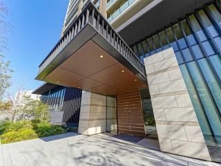2LDK Apartment for Sale in Shirokane, Minato-ku, Tokyo - Thumbnail 3