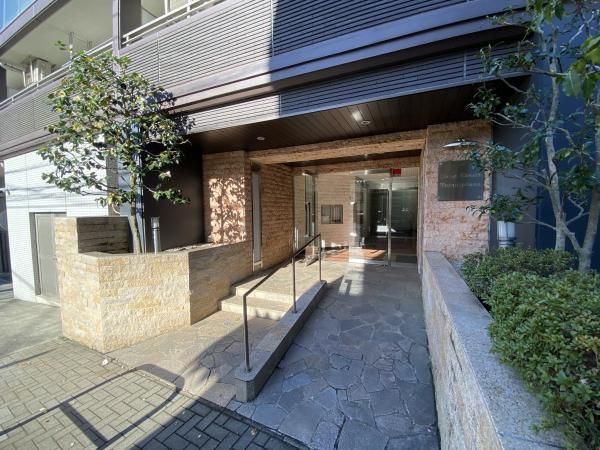 1LDK+2S Apartment for Sale in Miyamae, Kawasaki, Kanagawa - Thumbnail 2