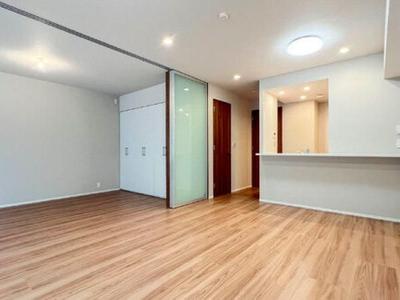 3LDK Apartment for Sale in Nishi-ku, Yokohama — Interior, Nishi, Kanagawa