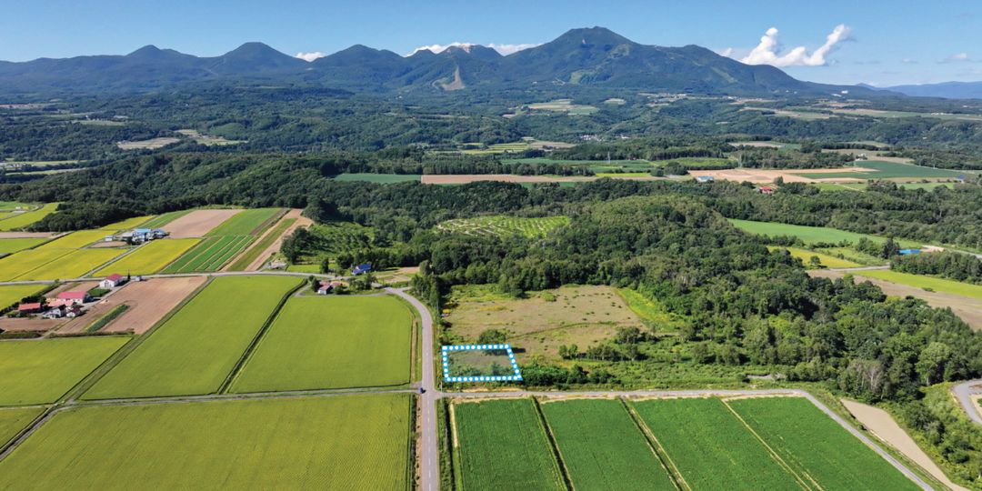 Niseko Land for Sale with Mount Yotei Views - 709 Tsubo - Thumbnail 3