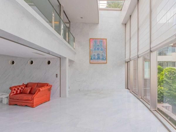 259.72m² 3LDK+S+WIC Apartment in Shirokane, Minato, Tokyo - Thumbnail 4