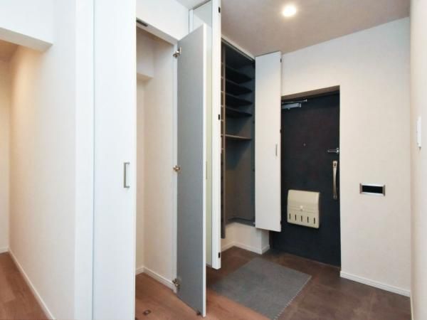 Renovated 3LDK Apartment in Tama City, Tokyo - Thumbnail 4