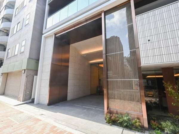 New 1LDK Apartment in Chiyoda, Tokyo Near Kanda Station - Thumbnail 3