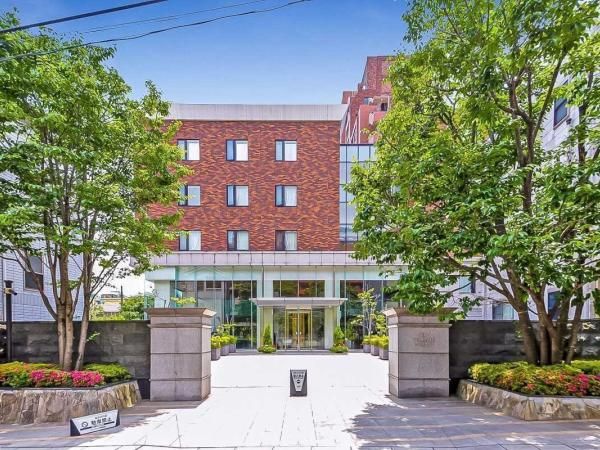 3LDK Apartment for Sale in Toshima-ku, Tokyo - 100.95m2 - Thumbnail 2
