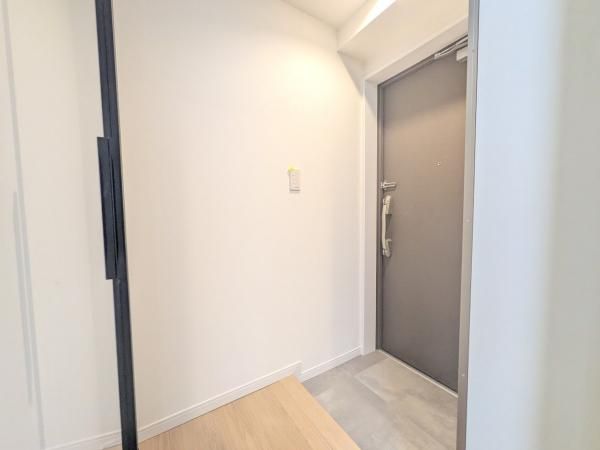 Renovated 1DK Apartment for Sale in Ebisu, Shibuya - Thumbnail 4