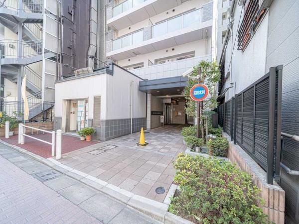 2LDK Apartment for Sale in Itabashi, Tokyo - Thumbnail 4