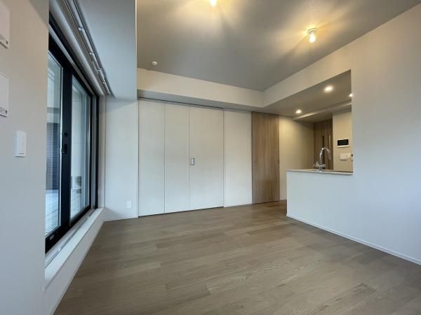 New 2LDK Apartment for Sale in Kichijoji, Tokyo - Thumbnail 4