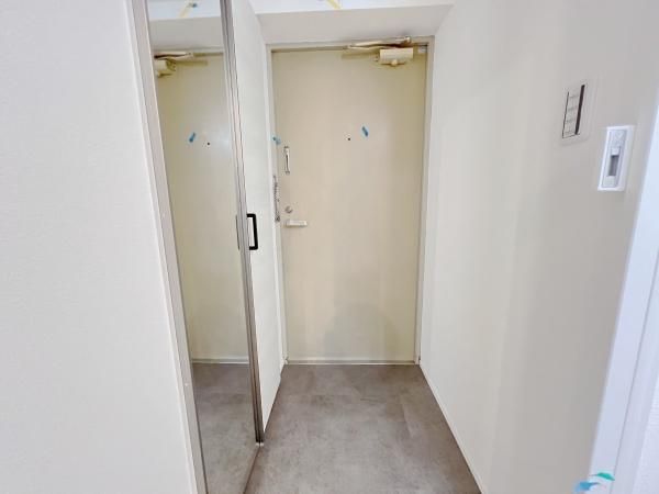 2LDK Apartment for Sale Near Mukogaoka Station, Kawasaki - Thumbnail 3