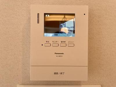 Renovated 3LDK Apartment Near Yokohama Station, 90.13m2 — Front_door, Nishi, Kanagawa