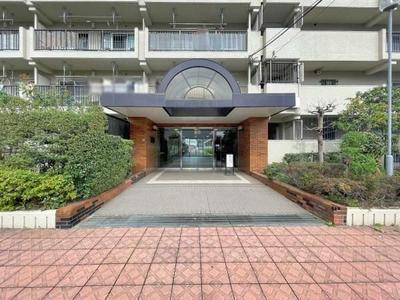 Renovated 3LDK Apartment Near Yokohama Station, 90.13m2 — Front_door, Nishi, Kanagawa