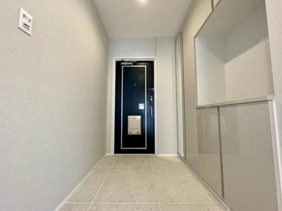 Renovated 3LDK Apartment Near Yokohama Station, 90.13m2 — Front_door, Nishi, Kanagawa