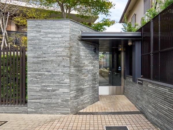 3LDK Apartment for Sale in Minami-Ogikubo, Suginami, Tokyo 73.98m2 - Thumbnail 3