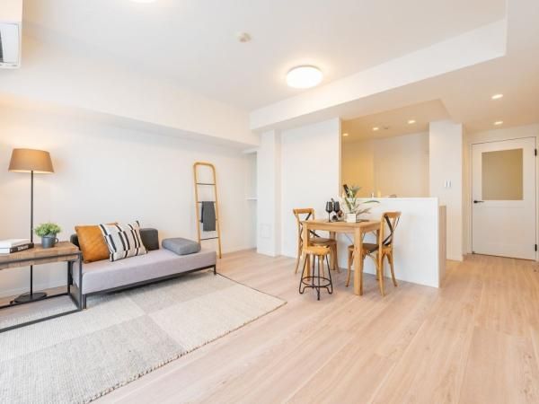 Renovated 2LDK Apartment Near Kita-Koshigaya Station - Thumbnail 4