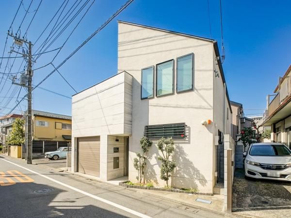 Custom 2016 House in Meguro, 7 Min from Gakugei Daigaku Station - Thumbnail 3