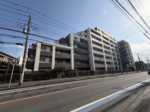 3LDK Apartment for Sale in Yamato with Private Garden - Thumbnail 2