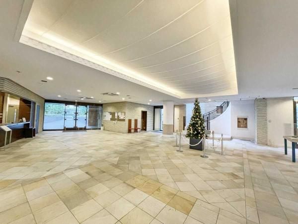 Renovated 2LDK Apartment in Park City Ichikawa, Chiba - Thumbnail 4