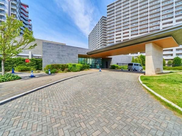 3LDK Apartment for Sale in Ichikawa, Chiba - 70.28m2 - Thumbnail 4