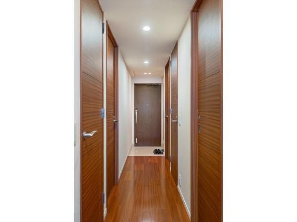 3LDK Apartment for Sale in Tsurumi, Yokohama - Thumbnail 4