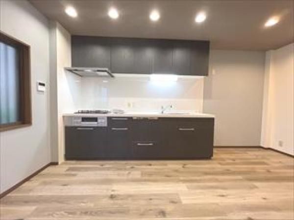 4LDK Used Detached House in Sumiyoshi-ku, Osaka - Thumbnail 4
