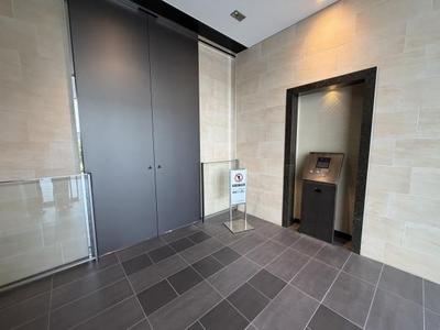 2LDK+S Apartment for Sale near Katata Station, Otsu, Shiga — Front_door, Otsu, Shiga
