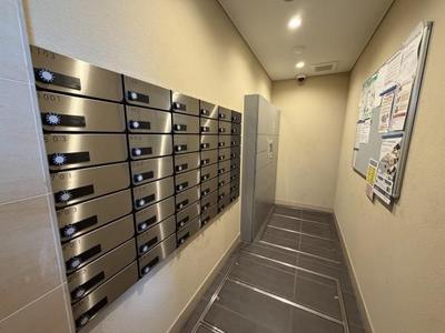 2LDK+S Apartment for Sale near Katata Station, Otsu, Shiga — Front_door, Otsu, Shiga