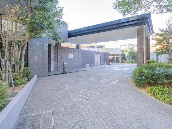 1LDK Apartment for Sale in Toshima City, Tokyo – 57.63m2 - Thumbnail 4