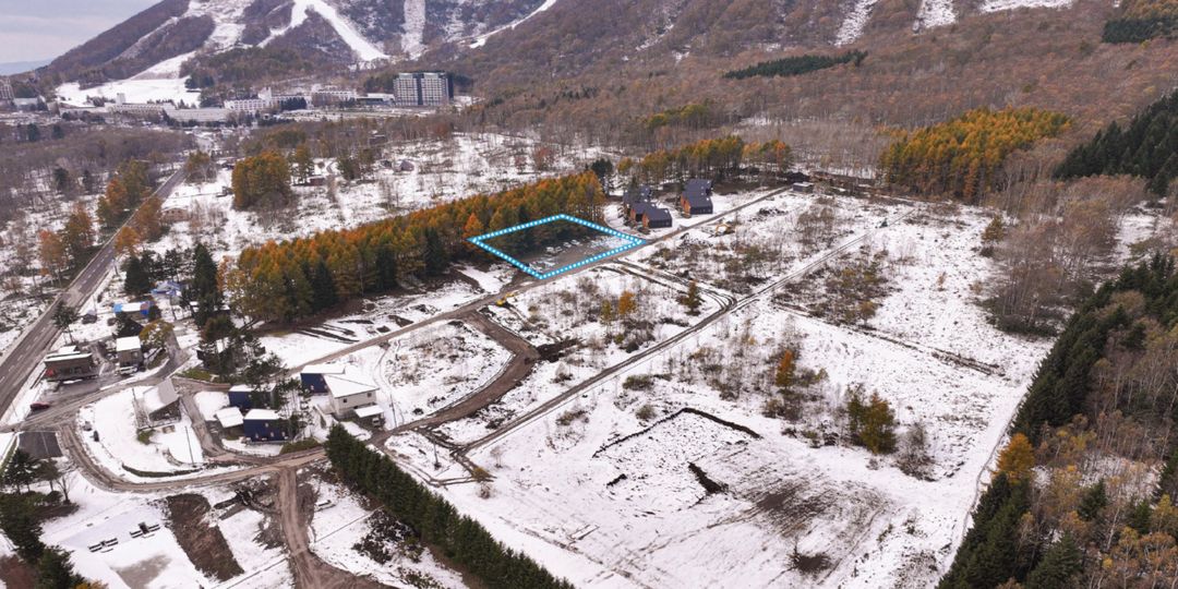 Rusutsu Hills Development Land for Sale - 3,877 sqm Plot - Thumbnail 3