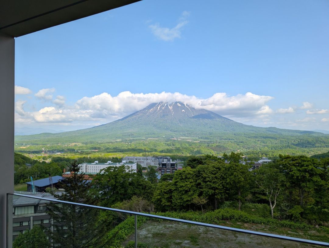 MUWA NISEKO #610 Studio Apartment with Mt. Yotei Views - Image 1
