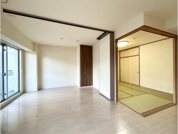 Meits Nishiyamahondori 4LDK Apartment for Sale in Nagoya - Thumbnail 4